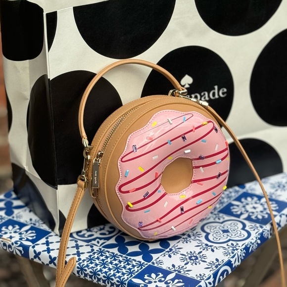 Kate Spade Novelty Bag Coffee Break 3D Donut Crossbody Pink Multi - Picture 9 of 14